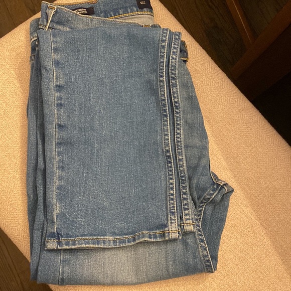 slim straight hollister epic flex jeans. 32x34 - Picture 2 of 3